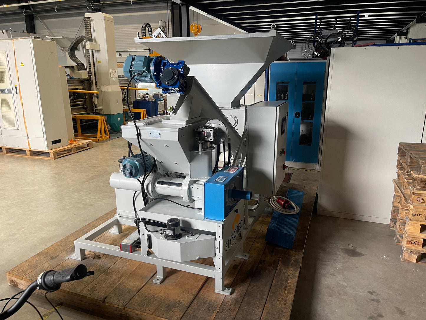 Brikettierpresse MSP 120 ZK mit Zerkleinerer