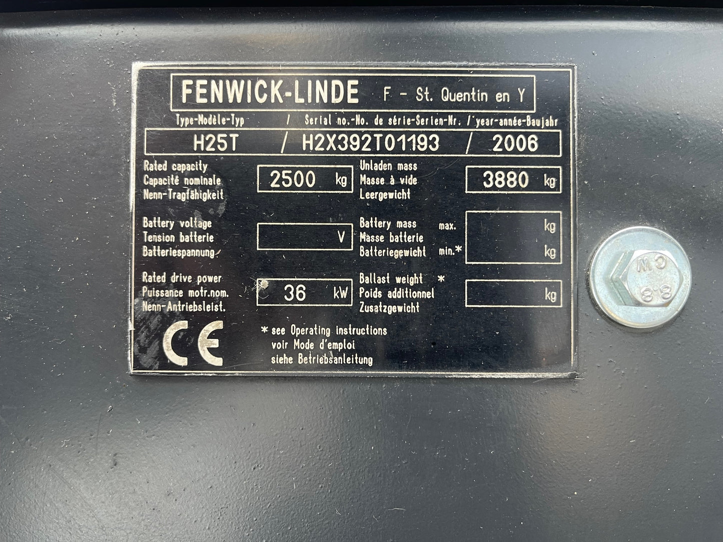 Linde H25T Gabelstapler 2,5 Tonnen, Gas, 2018 generalüberholt, ca. 150 Std.