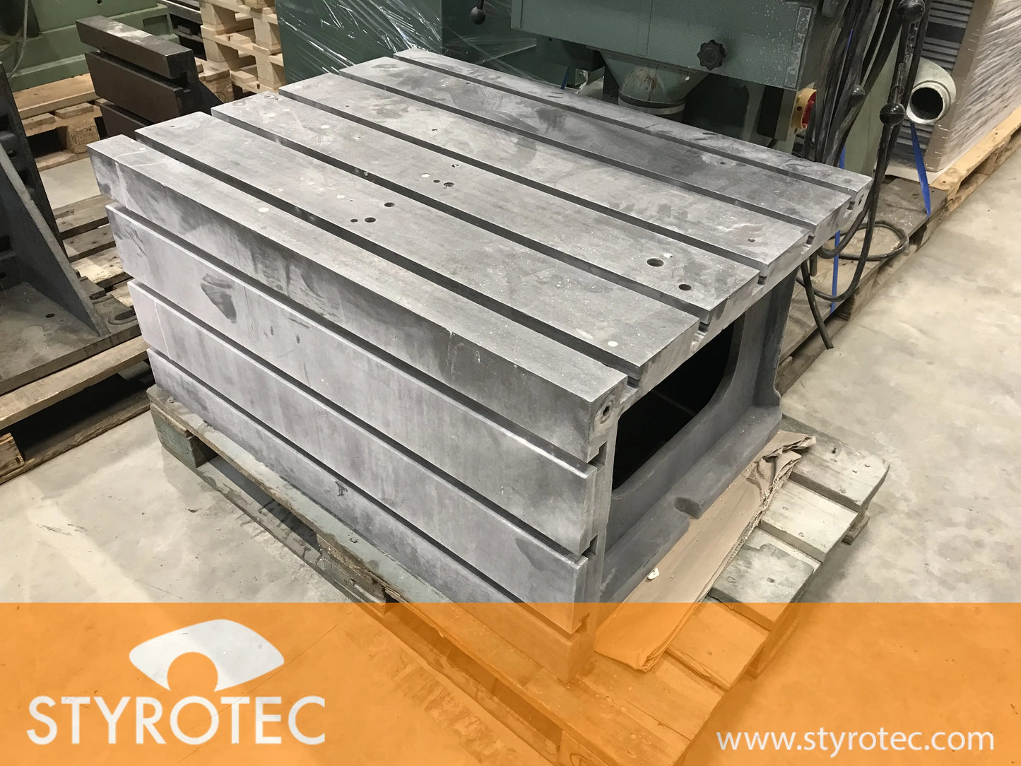 Aufspannwürfel 1000x750mm, massiv Guss gebraucht