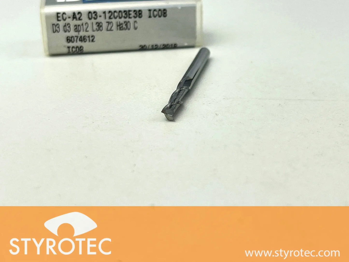 ISCAR Vollhartmetall Schaftfräser Ø 3mm, 2-Schneider