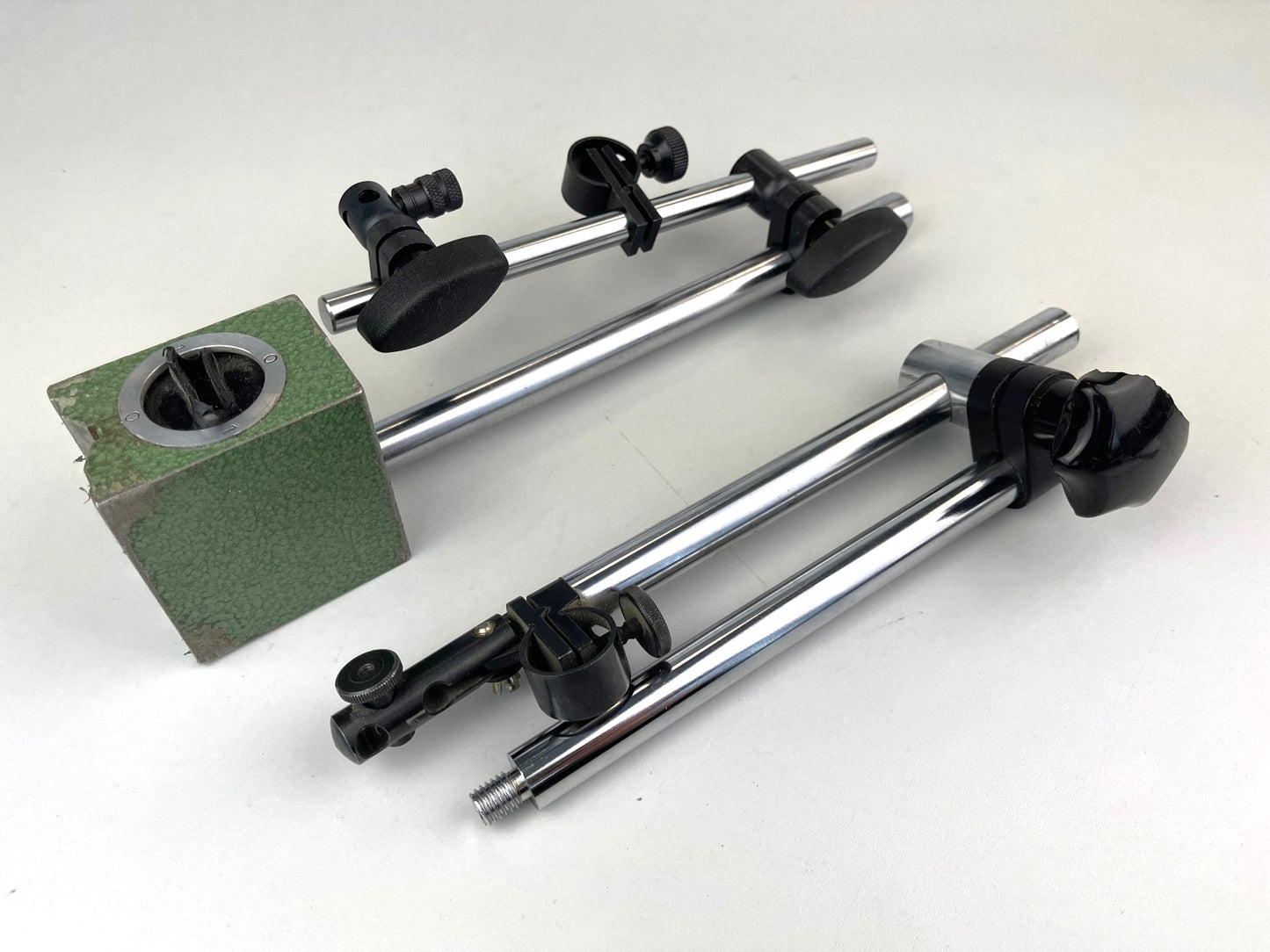 Messstativ 400 mm Ausladung, mechanische Klemmung, gebraucht