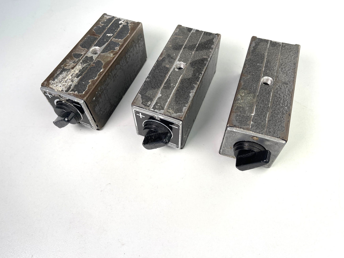 Magnet Fuß für Messstativ, Prisma 115x50mm, 55mm hoch, M 10, gebraucht