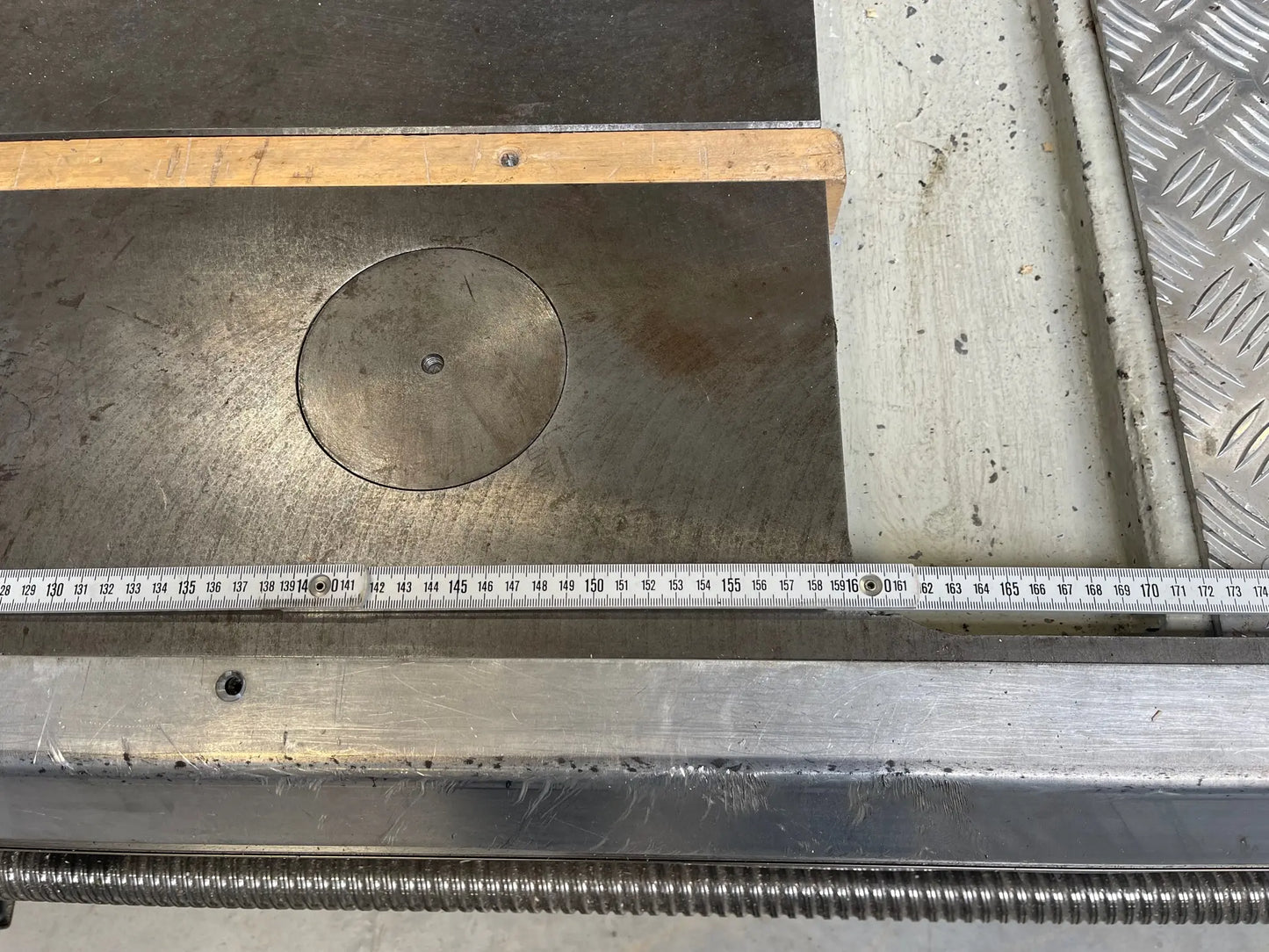 Gusstisch Maschinentisch Stolle mit T-Nuten, 2800 x 5600 mm gebraucht