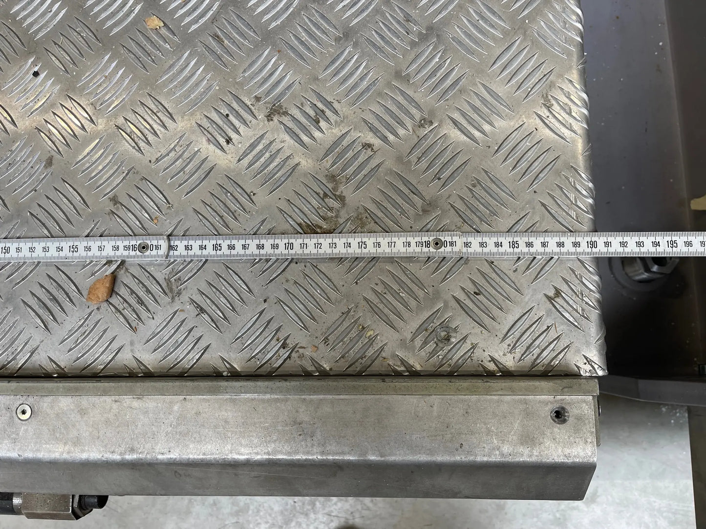 Gusstisch Maschinentisch Stolle mit T-Nuten, 2800 x 5600 mm gebraucht