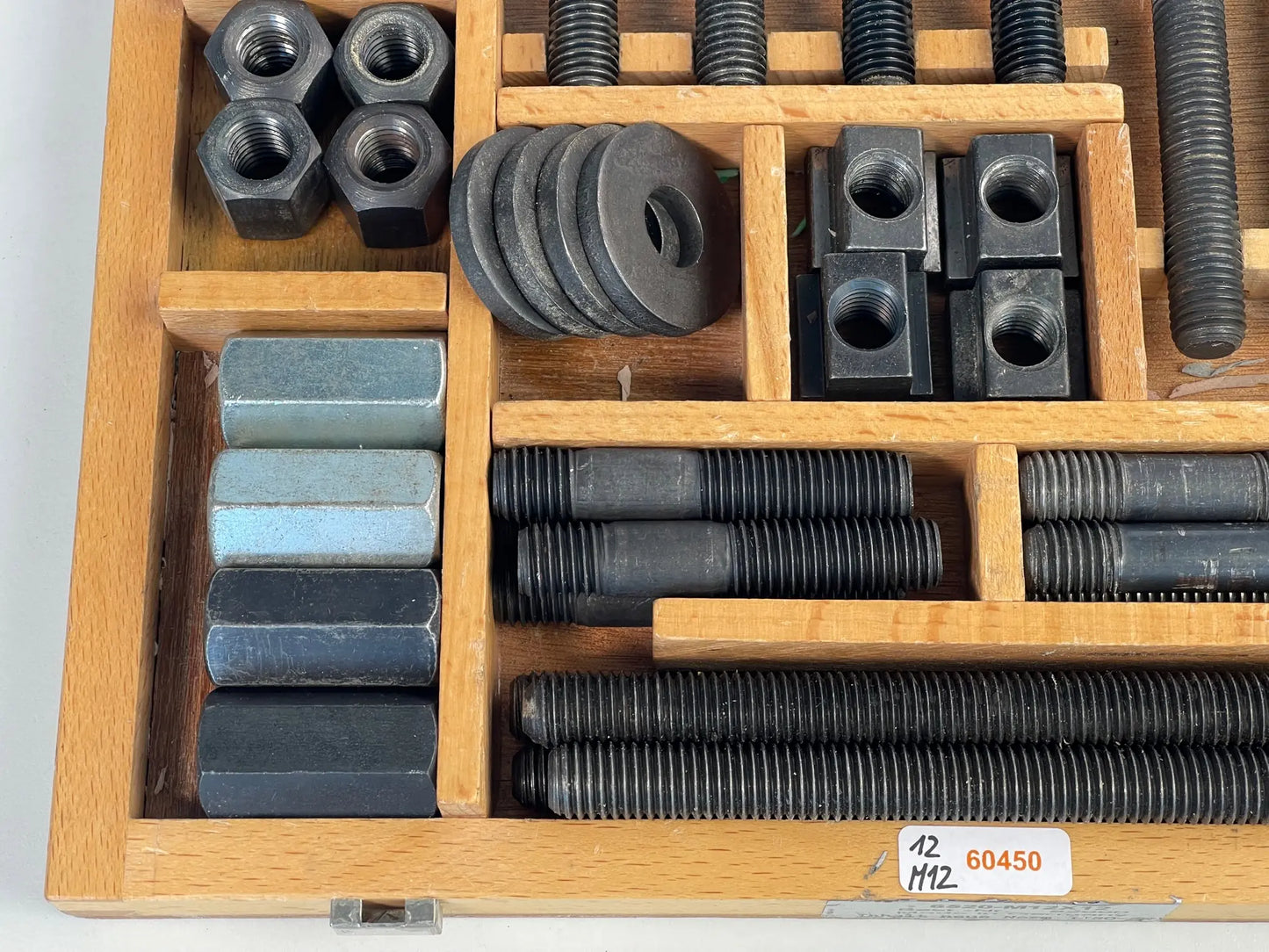 Spannschraubensatz T-Nuten 12/M12 amf, gebraucht 60450