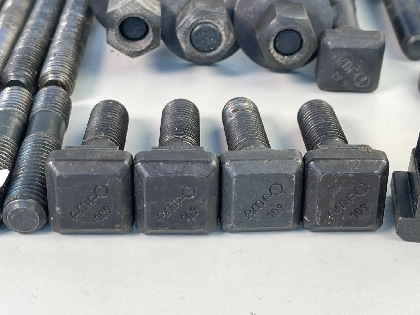 Spannschraubensatz T-Nuten 14/M12 amf, gebraucht 60456