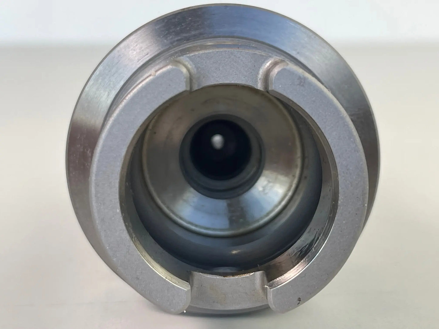 NC Kurz Bohr futter HSK 63A Innenkühlung, Garant 307725 neuwertig