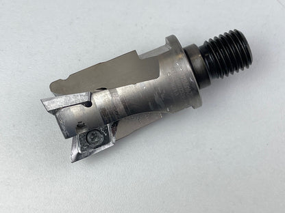 Schaft Eckfräser Ø 32 mm, 3 Schneiden, aufschraubbar M16, gebraucht Tungaloy